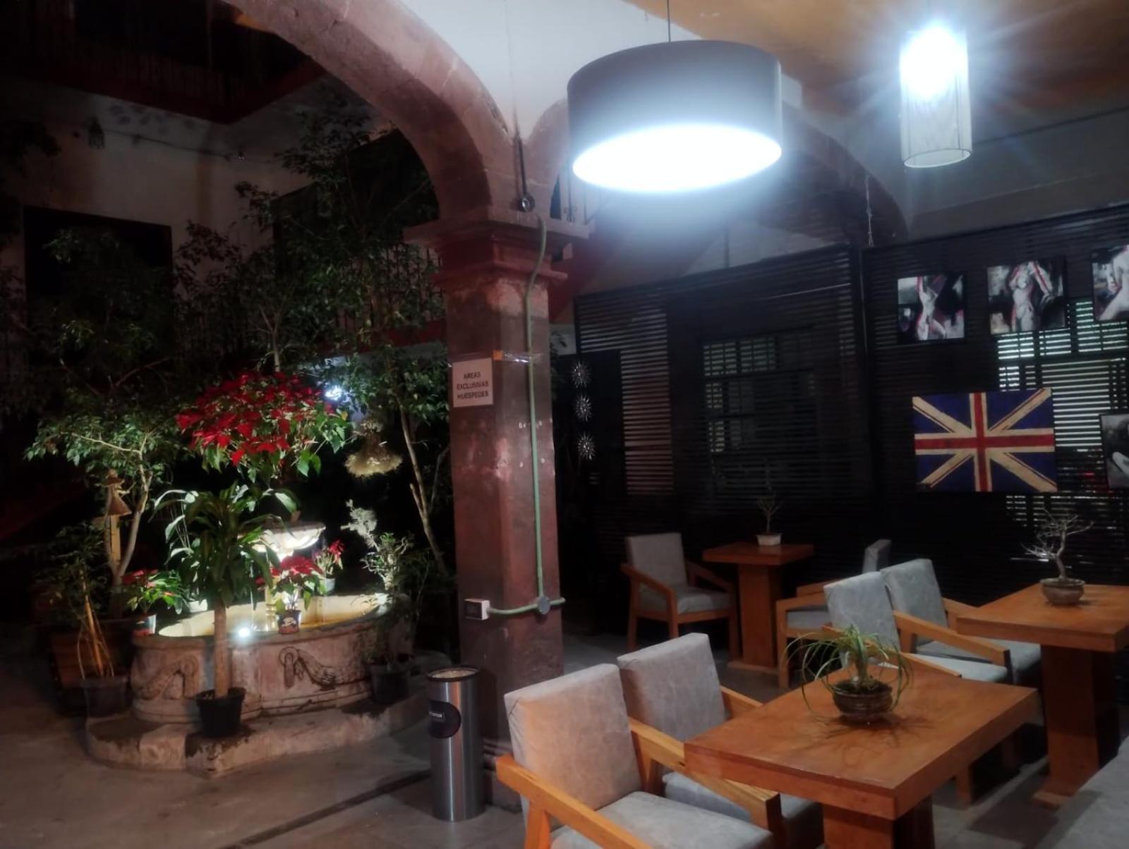 Aparthotel Sarita Centro Historico Sma Альенде Экстерьер фото